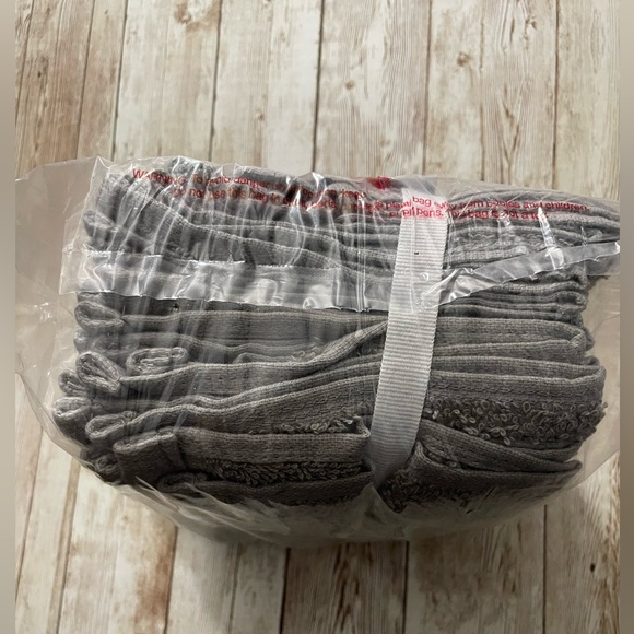 🆕 8-Pack Room Essentials Antimicrobial Washcloth Set Midweight Cotton Terry Grey - Picture 5 of 10